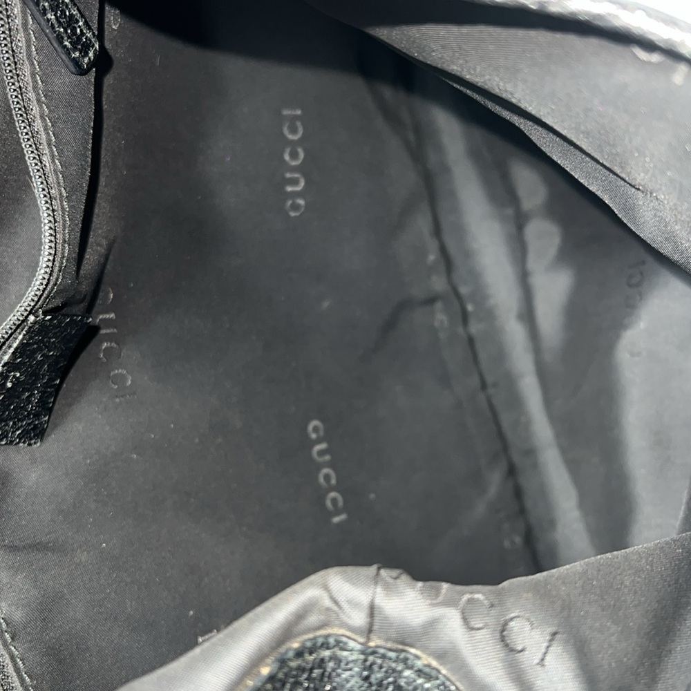 Gucci Jackie Black Nylon Pebbled Leather Black Metal Piston Closure Shoulder Bag - Picture 14 of 16